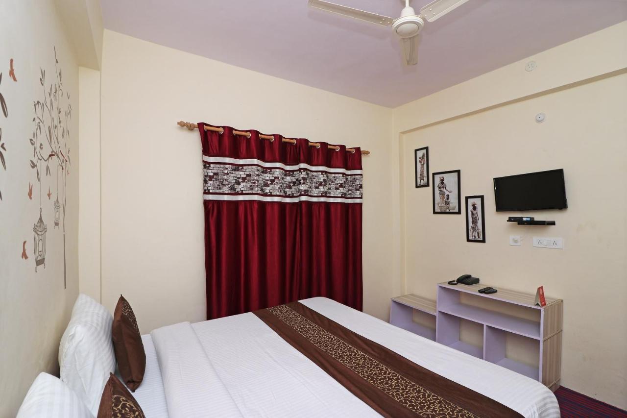 Oyo 13728 Hotel Kempty Valley View Hotel & Restaurant Mussoorie Kültér fotó